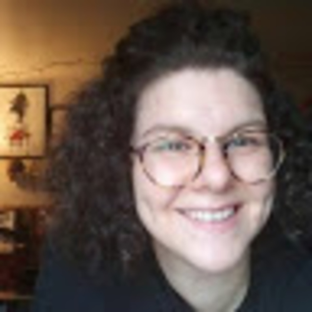 Meet your Posher, Alejandra